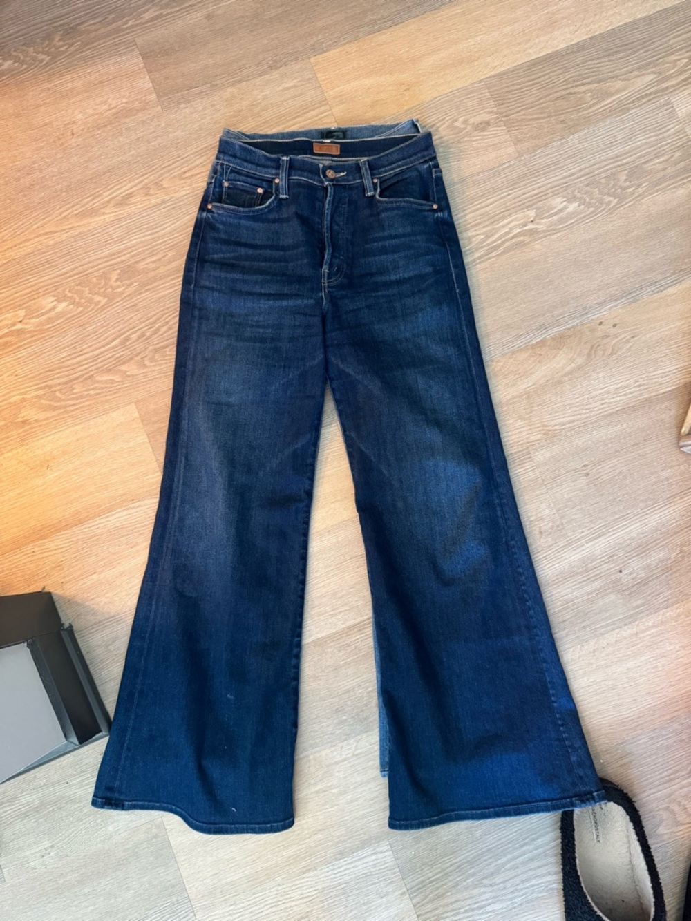 MOTHER The Tomcat Roller Jeans